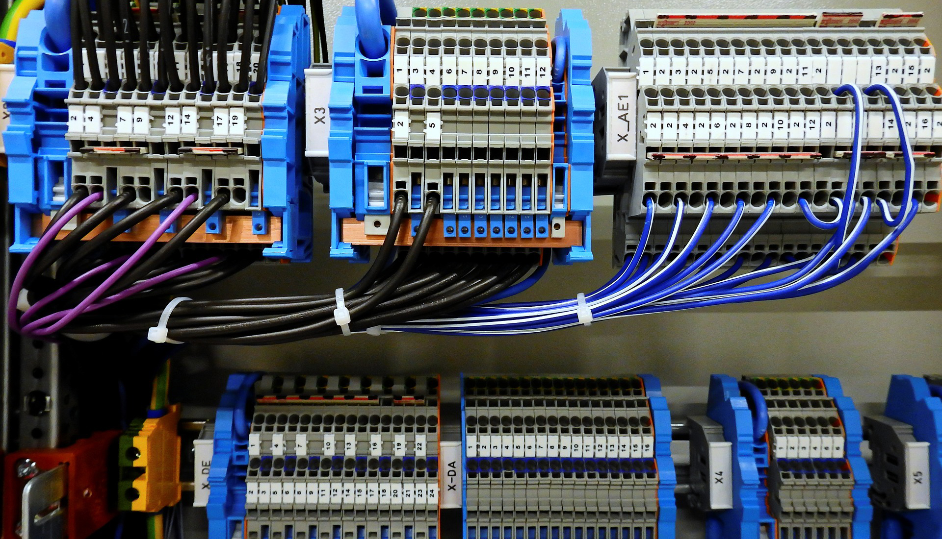 DBS Electrical DBS Electrical